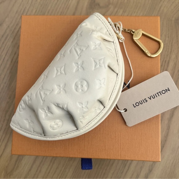 Louis Vuitton Handbags - Louis Vuitton Mandoo Gyoza Key Pouch Bag Charm Nigo Pharrell Williams 2025
